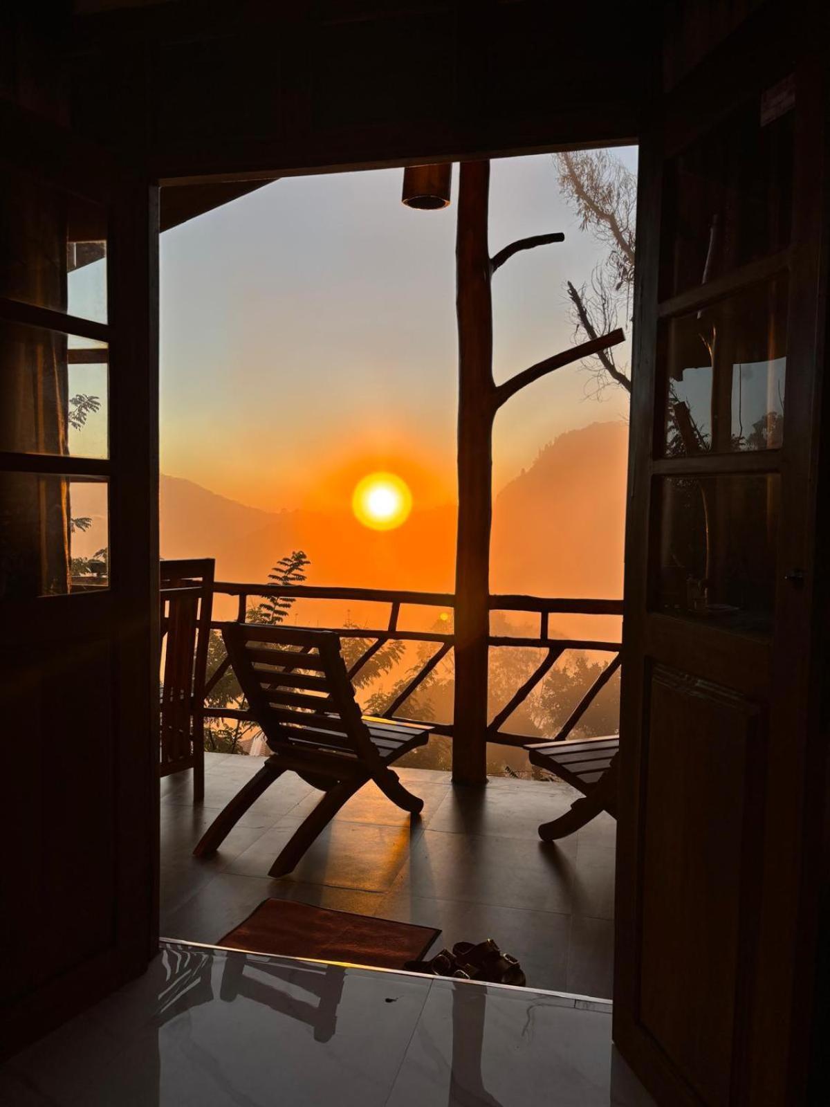 Sunlit Cottage 埃拉 外观 照片