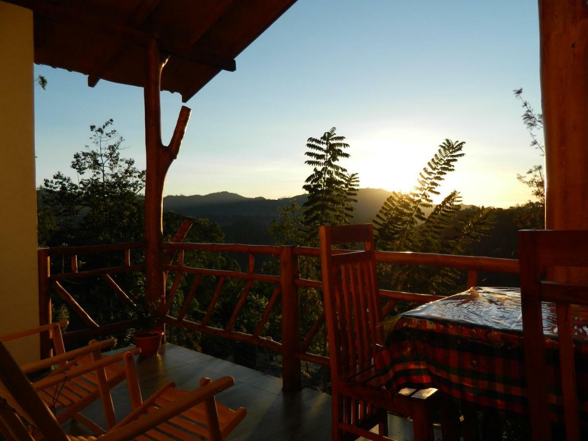 Sunlit Cottage 埃拉 外观 照片